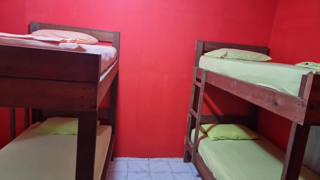 Twin Fin Plaza Hostel Bocas Town Luaran gambar