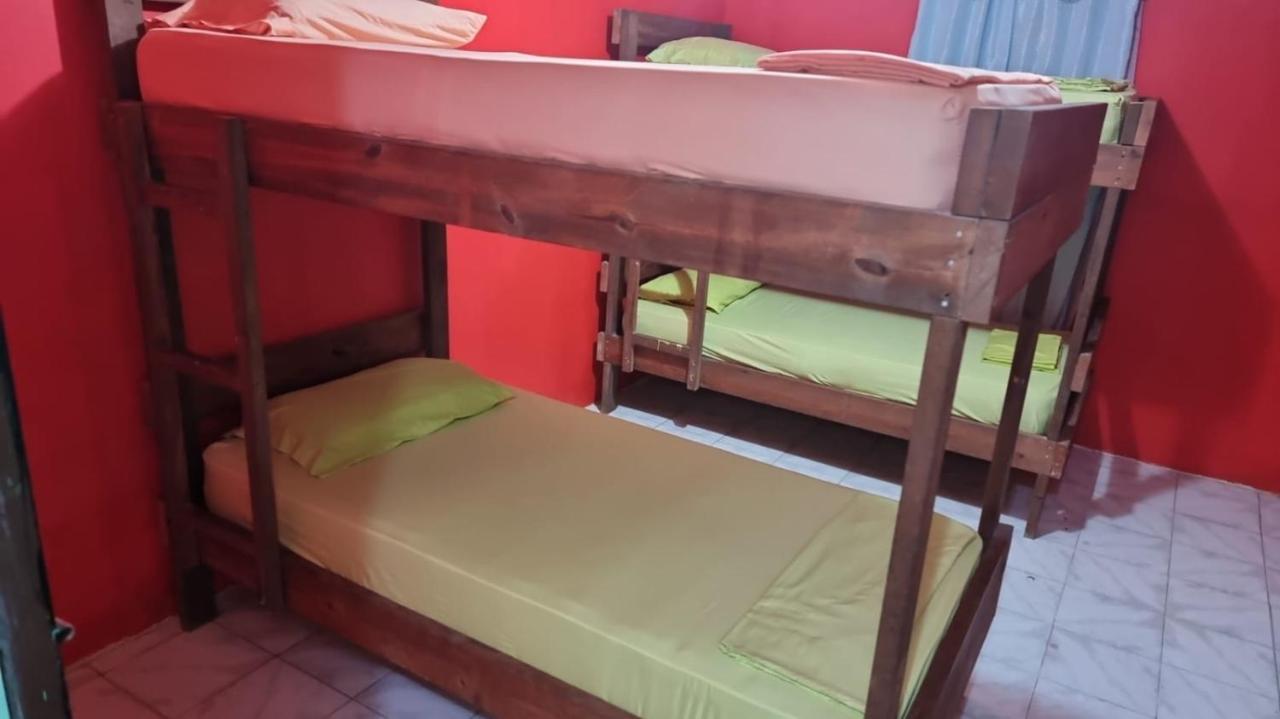 Twin Fin Plaza Hostel Bocas Town Luaran gambar