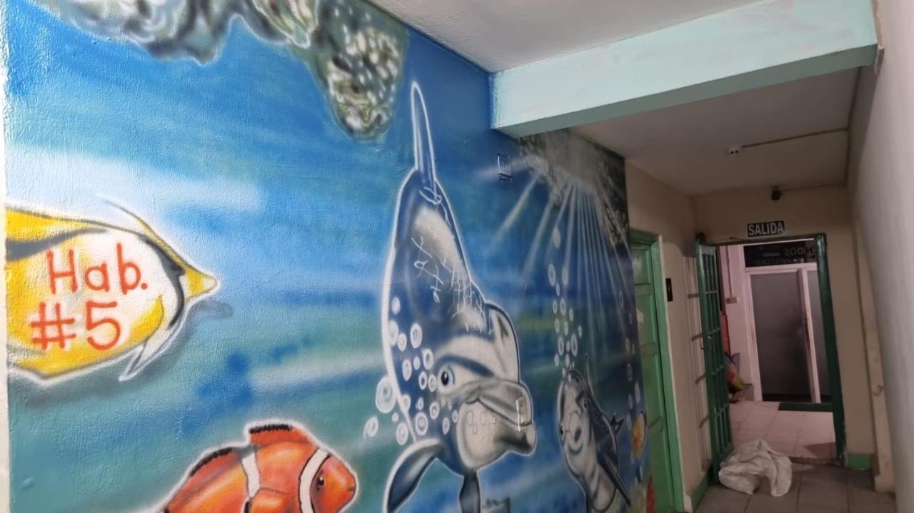 Twin Fin Plaza Hostel Bocas Town Luaran gambar