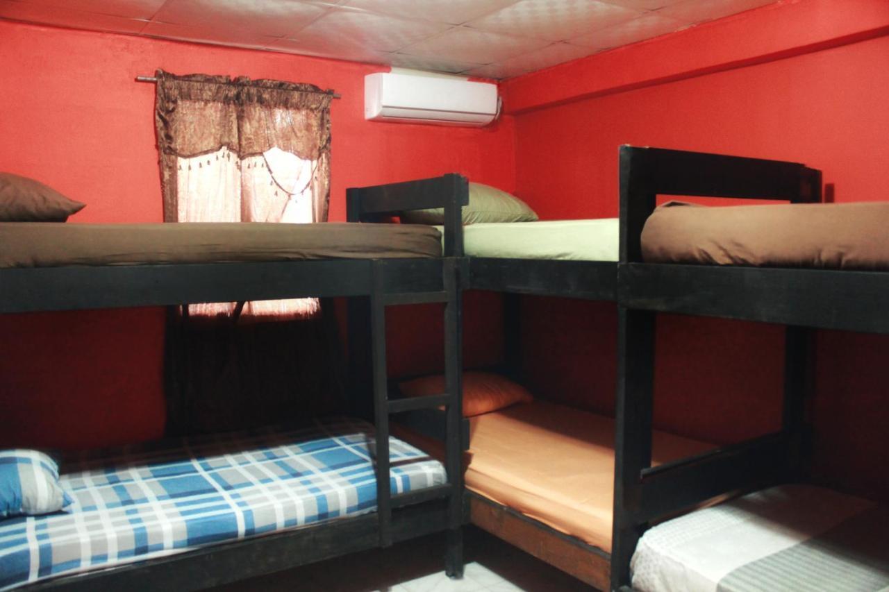 Twin Fin Plaza Hostel Bocas Town Luaran gambar
