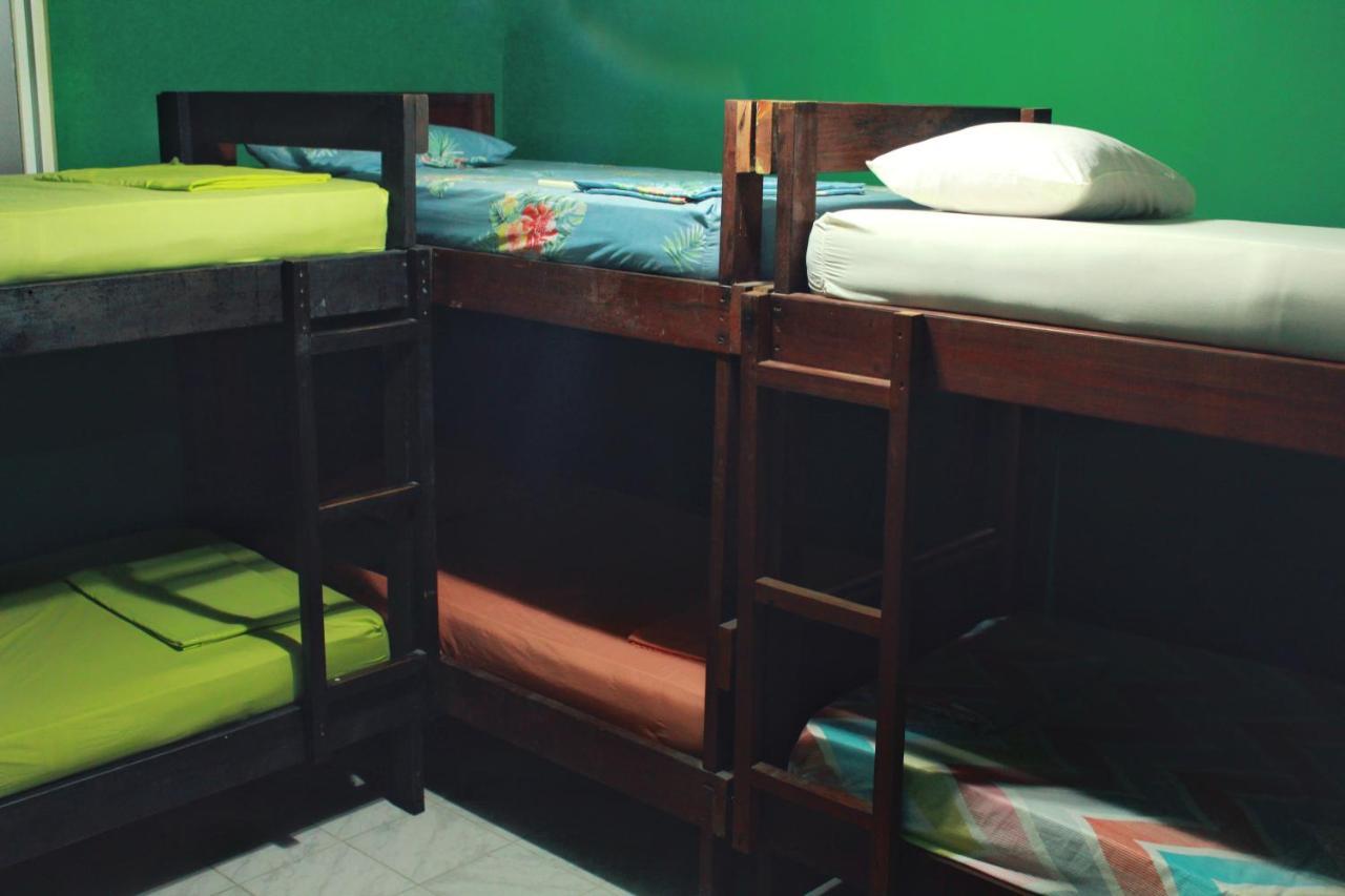 Twin Fin Plaza Hostel Bocas Town Luaran gambar